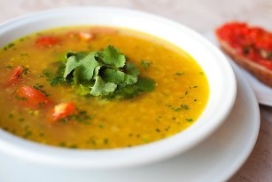 A sopa de lentilhas